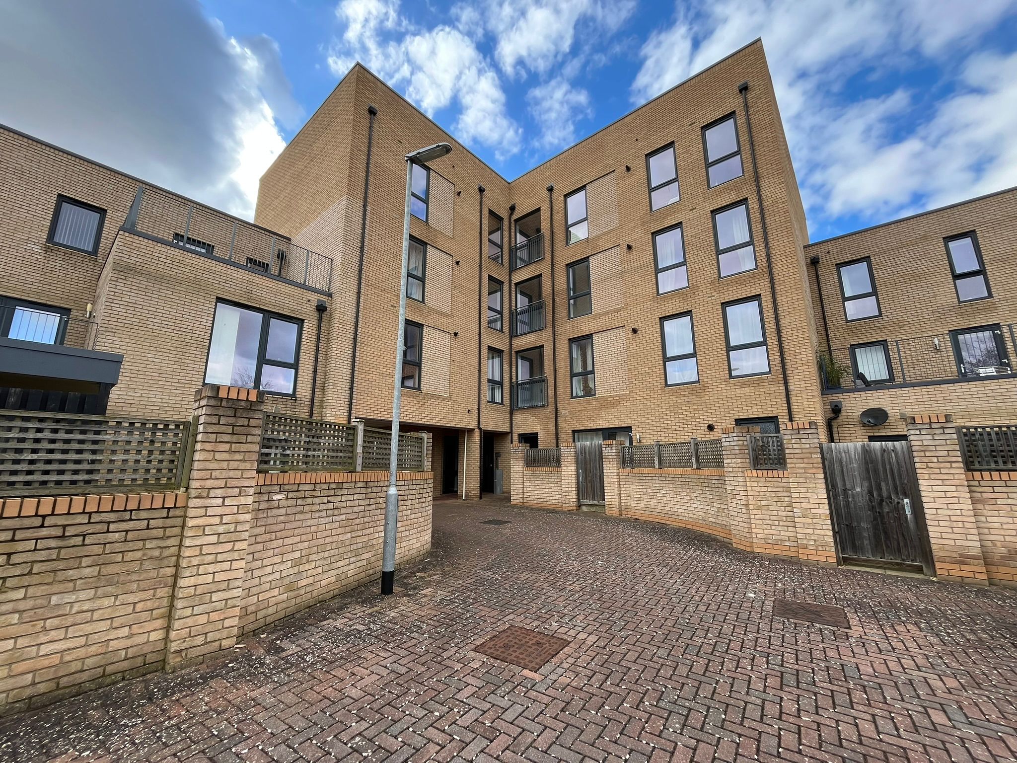 Cambridge 10